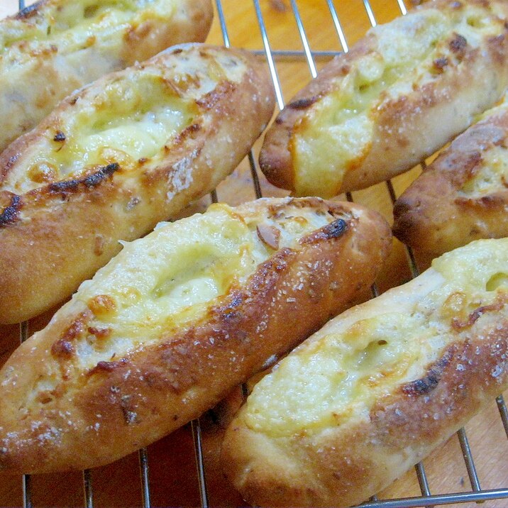 惣菜 スライスアーモンドとチーズのソフトフランス レシピ 作り方 By Tmasm 楽天レシピ